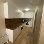 / мезонет в シュコルピロフツ